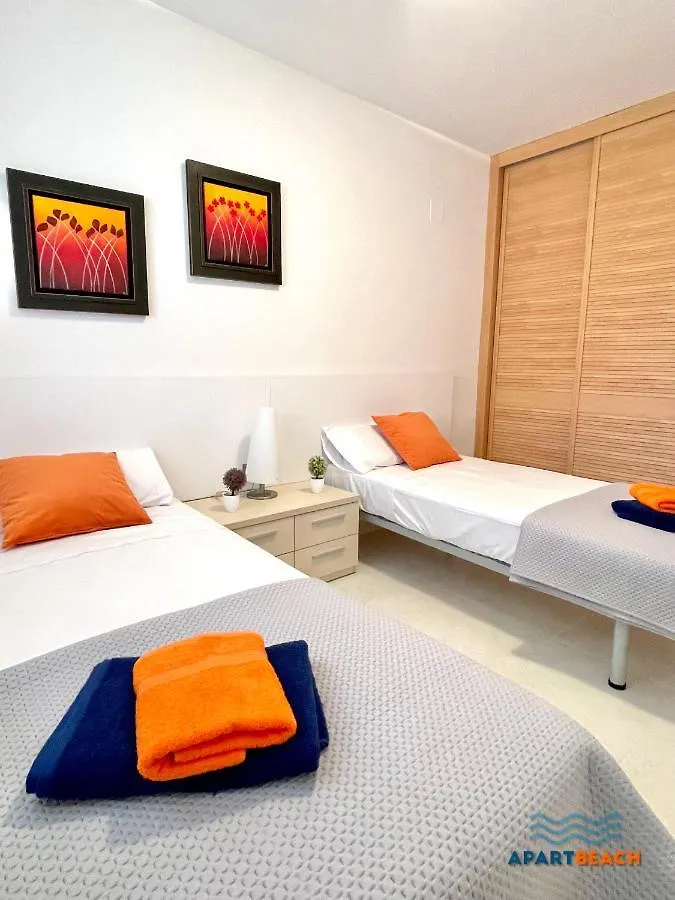 Apartamento En La Pineda Y Parking Apartment