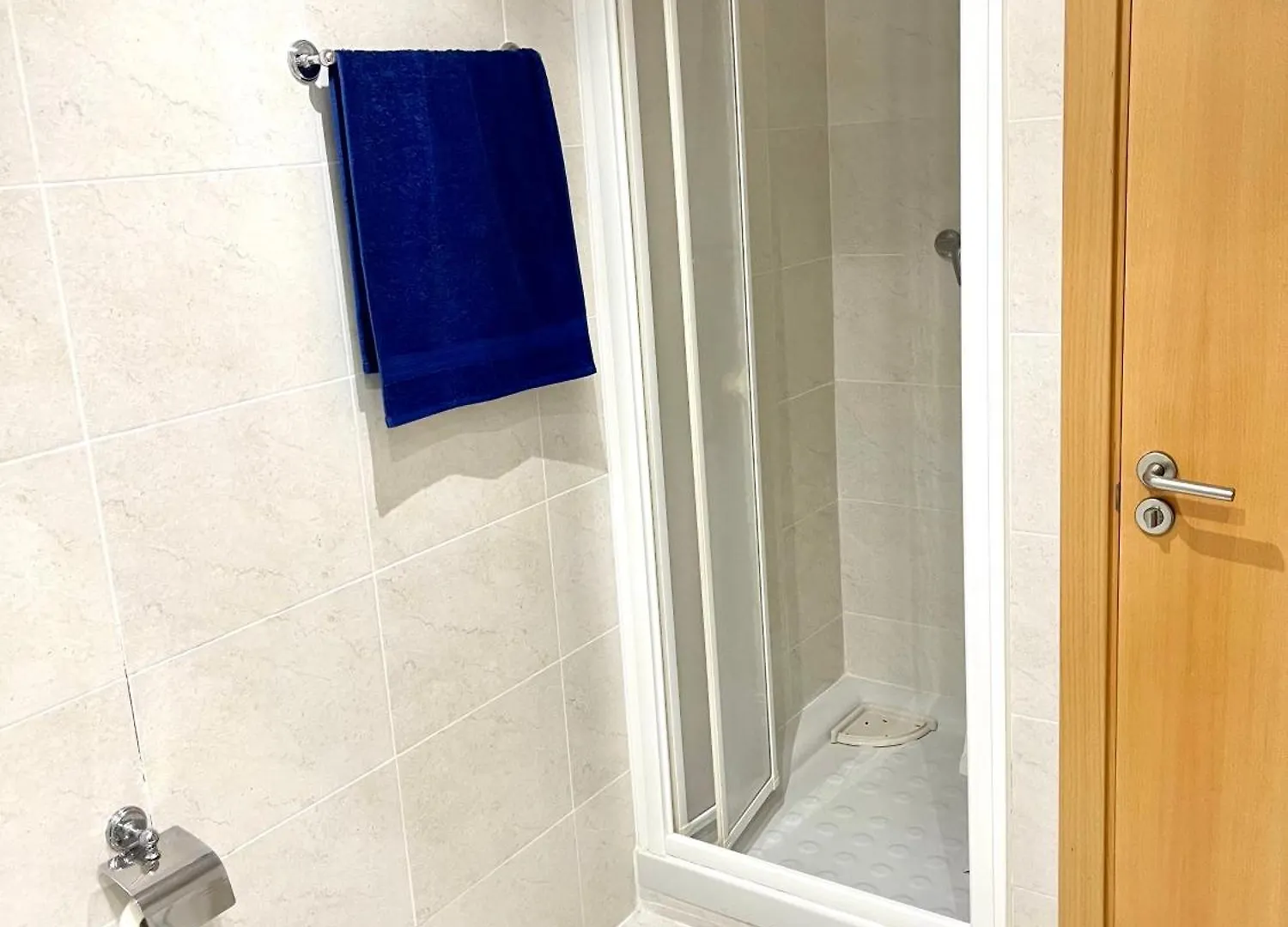 Apartamento En La Pineda Y Parking Apartment